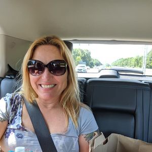 Meet your Posher, Carin